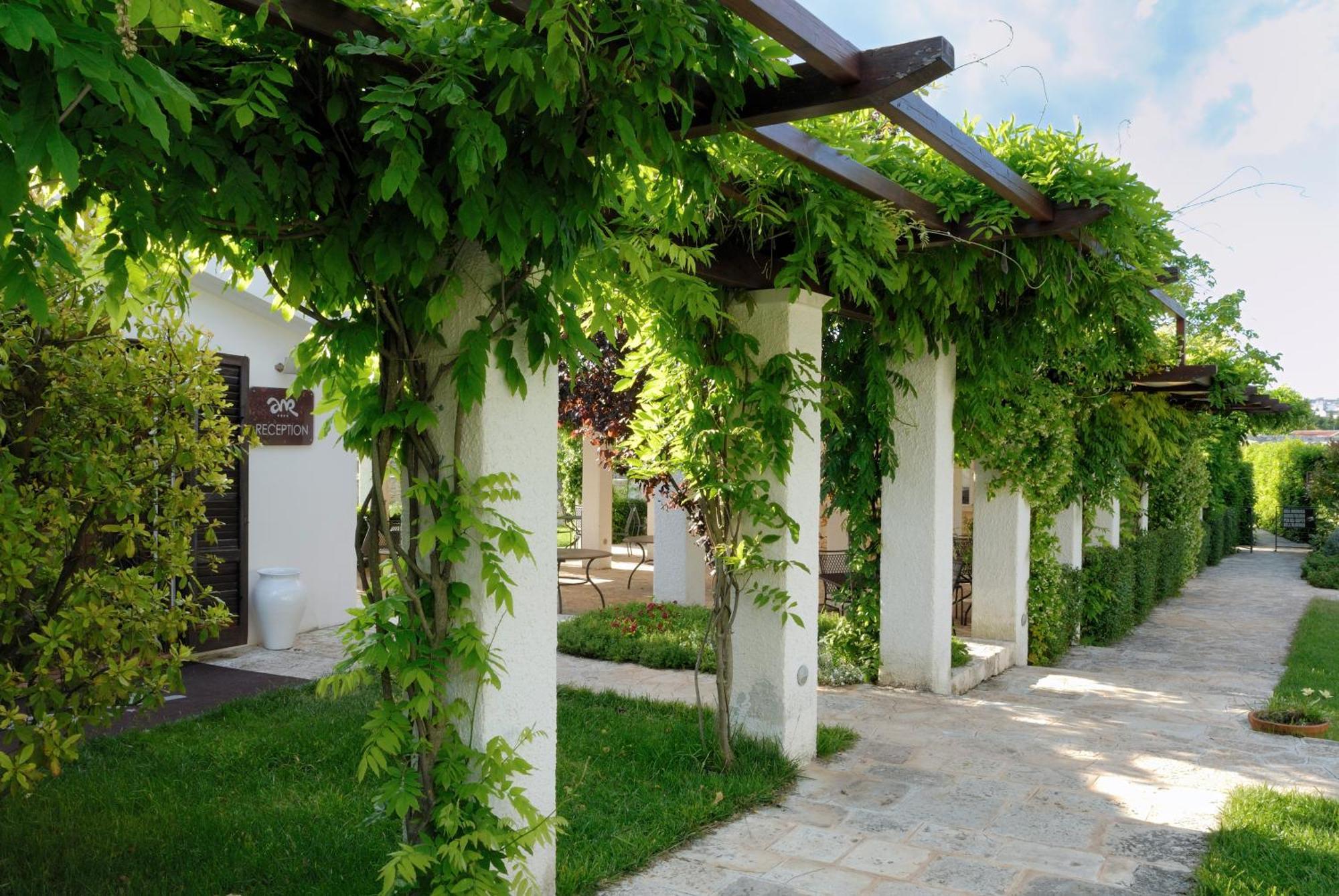 Abate Masseria & Resort Noci Bagian luar foto